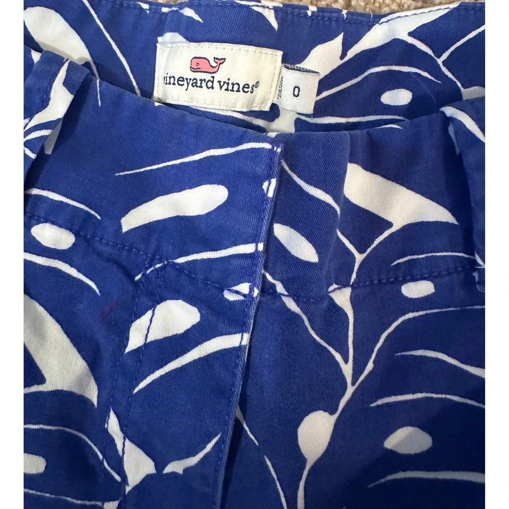 Vineyard Vines Womens Blue White Monstera‎ Leaf Daybreak Shorts Size 0 Tropical